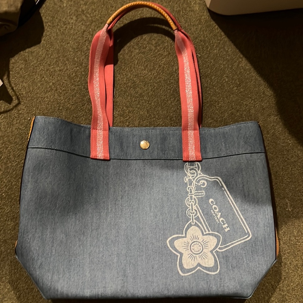 Coach tote
